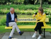 Auf der „Sonnenbank“: Bremen Vier im Gespräch mit Joachim Linnemann